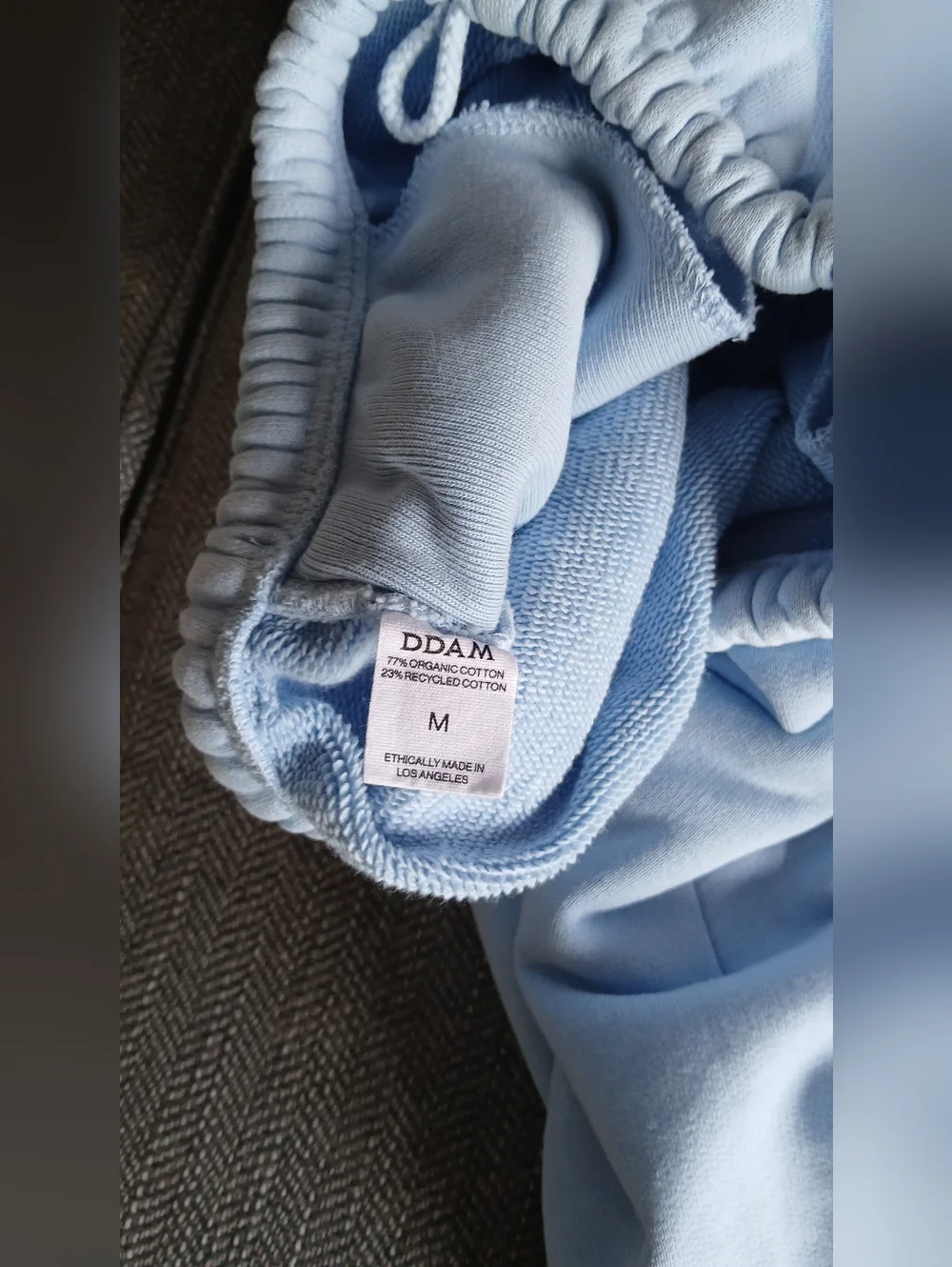 DDAM Adam Sweatpants Retro. in Cashmere Blue. Size M